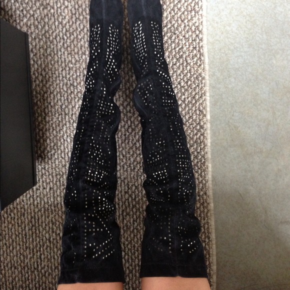 🚫 Bundled 🚫Tall Black Over The Knee High Heel - Picture 3 of 4