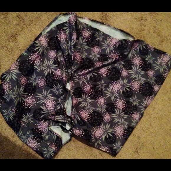 Breast feeding wrap. - Picture 2 of 3