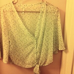 Cute spring blouse!