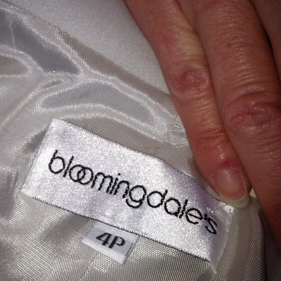 Reduced!  Bloomingdales business jacket - Picture 3 of 3