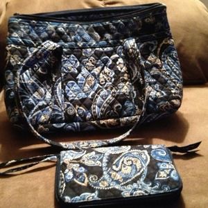 Vera Bradley handbag and wallet set. Windsor Navy.