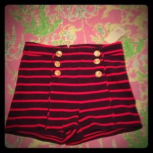 Forever 21 sailor shorts new with tag!