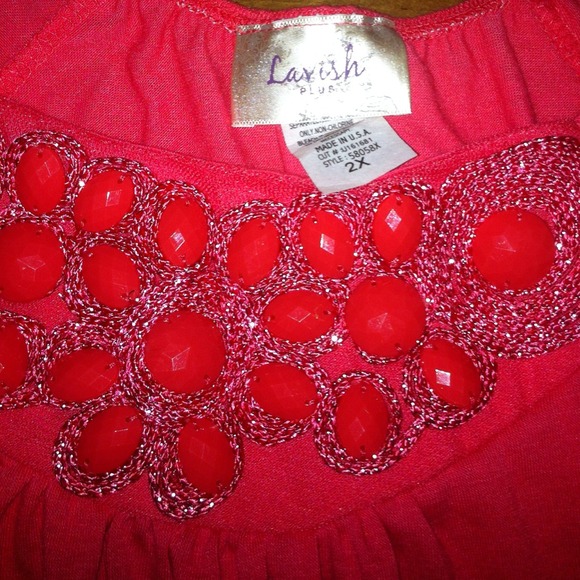 Coral pink lavish top - Picture 2 of 3