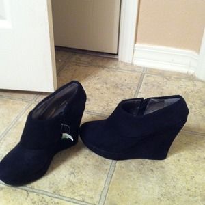 High heel boot/shoes