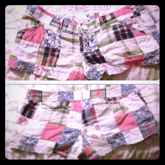 Hollister plaid shorts size 5