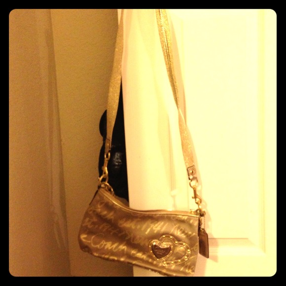 🔴On Hold🔴@pantojajaja