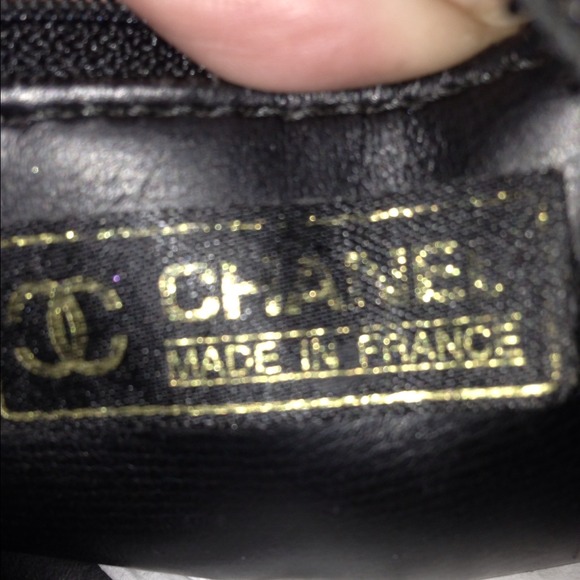 Authentic Chanel bag - Picture 2 of 3