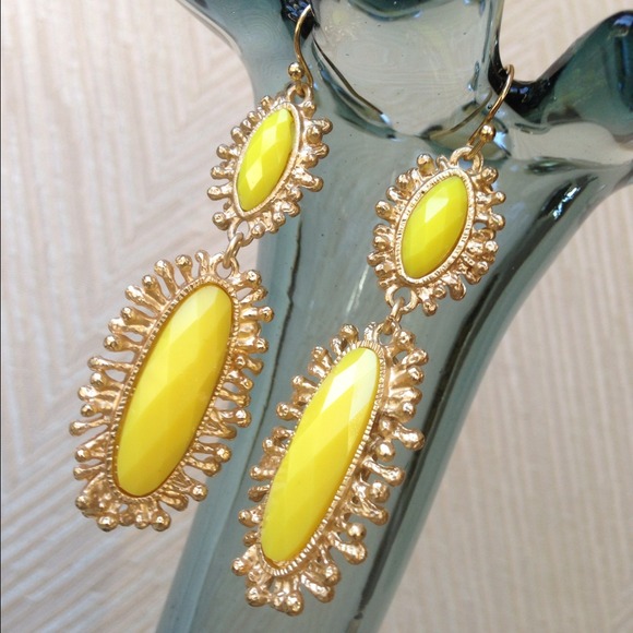 SOLDLemon Yellow Double Drop Faceted w/Gold Coral - Picture 3 of 4
