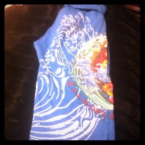 Ed Hardy sweatpants Capri length.