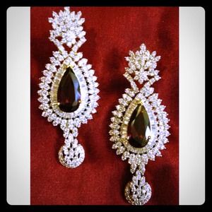 Semi Precious Wine Stones & Diamonds Drop Earrings