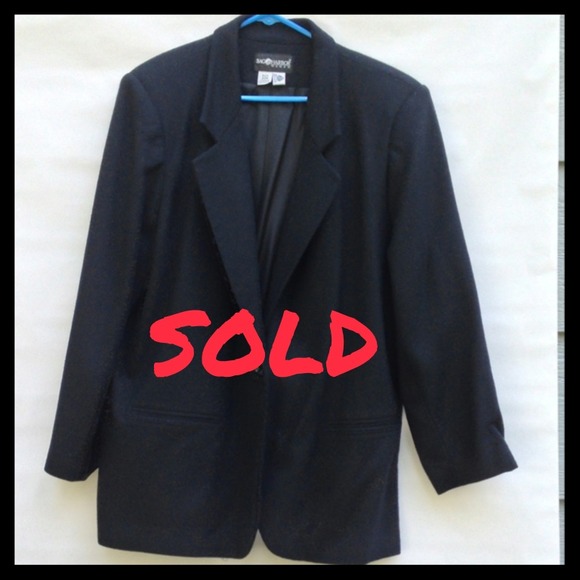 📦Sold in bundle!📦 Plus Size Black Blazer