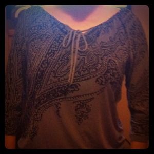 Nice Jaclyn Smith shirt