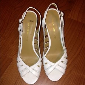Bandolino White Heels size 5