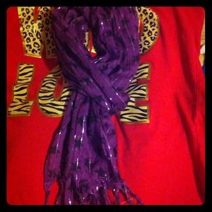 Juniors purple scarf