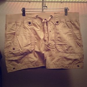 oldnavy khaki cargo skirt