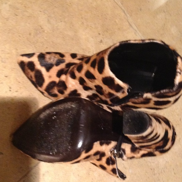 Love - Picture 3 of 3