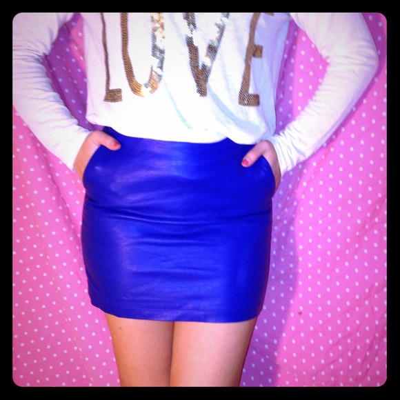 Blue faux leather skirt!