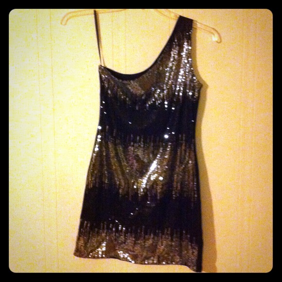 Trade Bundle Sexy One Shoulder Dress