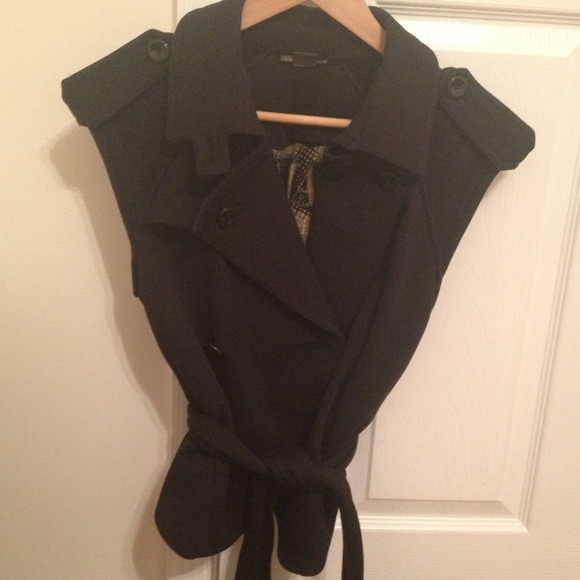 ⛔️Sold⛔️Armani Exchange black vest.