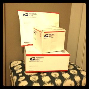 Packages are going out tomorrow! YAY😝