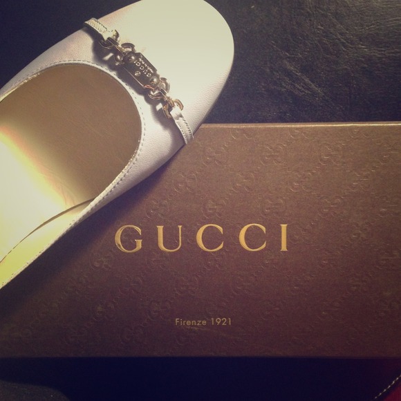 SOLD🌺Authentic Gucci flats