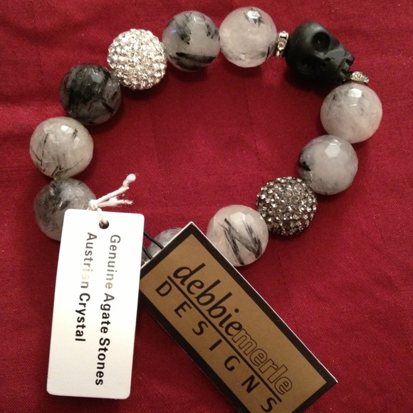 Genuine Agate Stone/Crystal Scull Bracelet