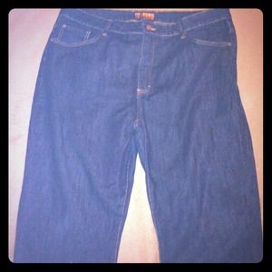 Traded!!!! Bitten Sarah Jessica Parker jeans:)