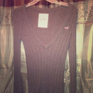 Brown Hollister sweater size L like new
