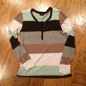 Striped Henley 👕