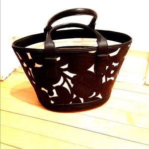 Tote bag with leather flower detail