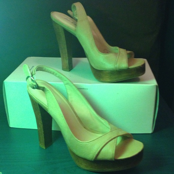 Aldo platform shoes