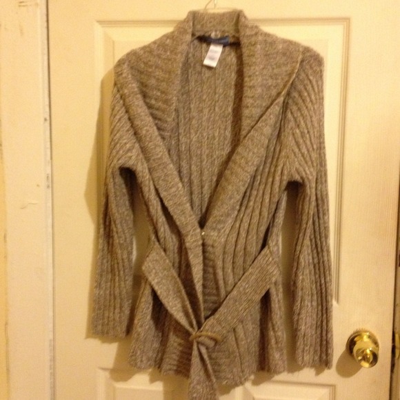 🎀Sold🎀🚫HOLD 4 @jcblewk26🚫 Miss Sweater