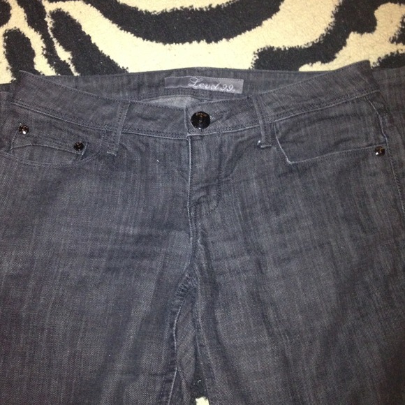 Level99 Jeans - Picture 2 of 3
