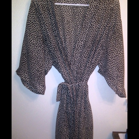 Animal print pajama set. NEVER WORN. - Picture 2 of 3