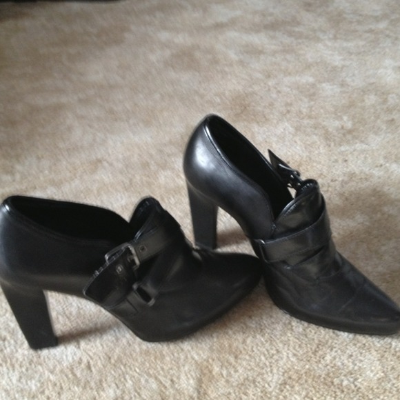 Sold - Picture 2 of 4