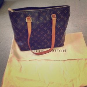 Louis Vuitton Handbag