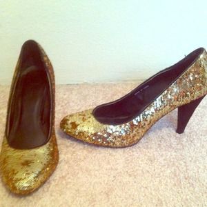 Gold sequin shoes