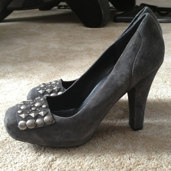 Sold - Picture 3 of 4