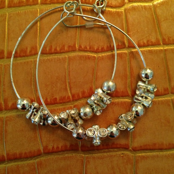 Earrings - Picture 1 of 1