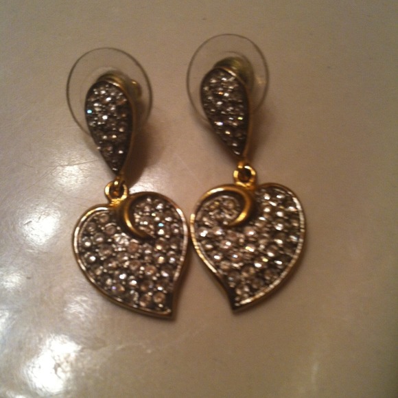 Sparkly Heart Earrings
