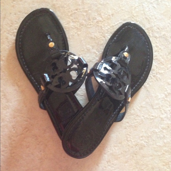 ❤❤SOLD❤❤Tory Burch Miller