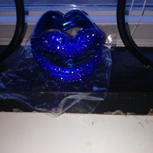 Rhinestone Royal Blue Hot Lips Bracelet