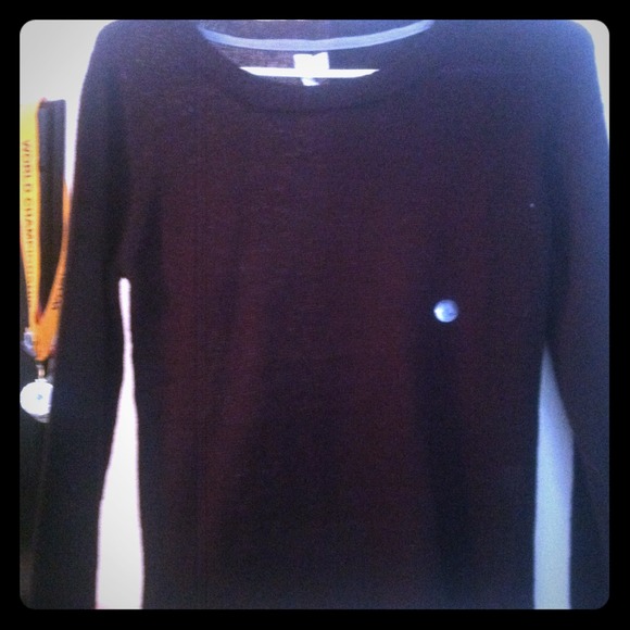 Aeropostale sweater sz L NWT