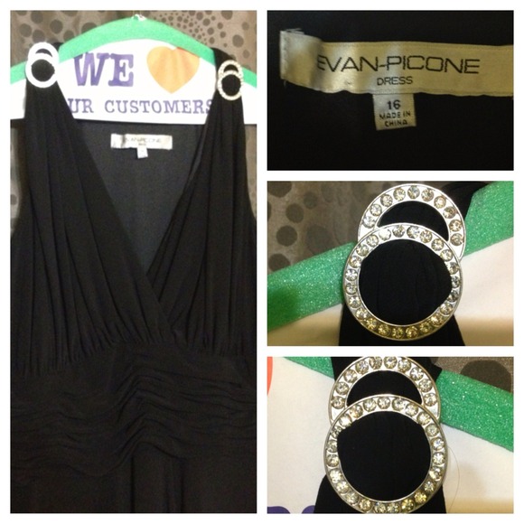 Evan Picone Dresses & Skirts - ⬇REDUCED AGAIN ⬇ LBD. Worn once! Make an offer!