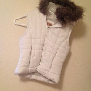 Nice winter vest!!