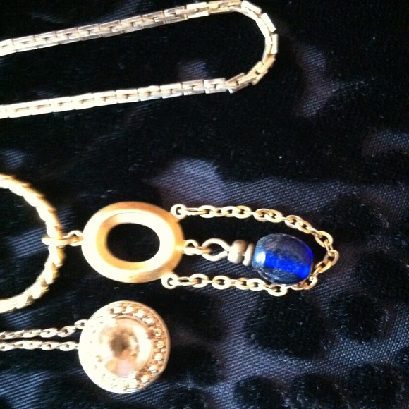 3 Goldtone Fashion necklaces