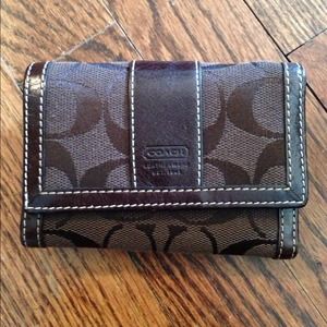 Mini coach wallet, brown
