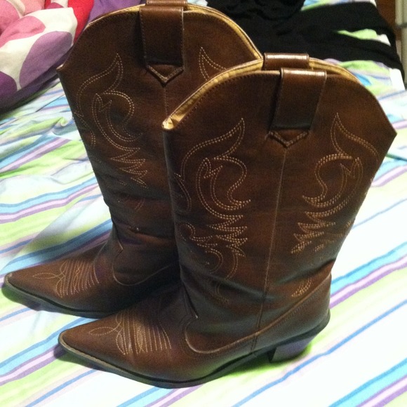 🎀REDUCED🎀Cowboy Boots