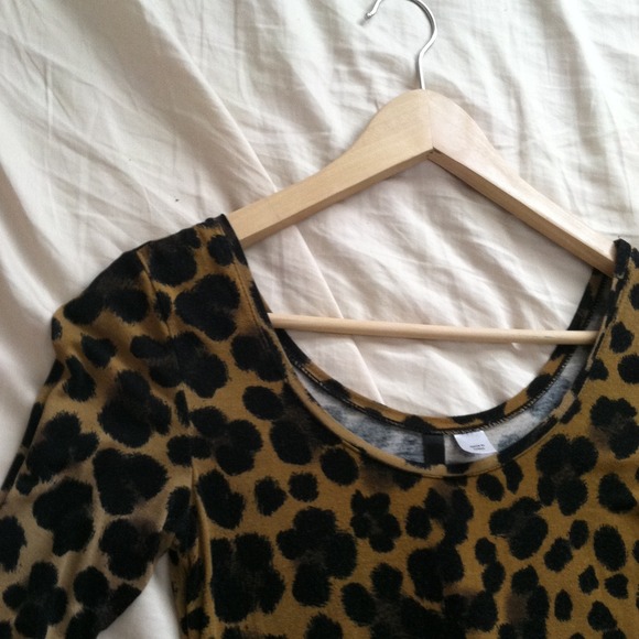 🚫Sold🚫cheetah print dress - Picture 2 of 2