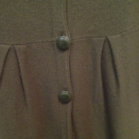 ❌SOLD❌ LOFT dark green long cardigan - Picture 2 of 3